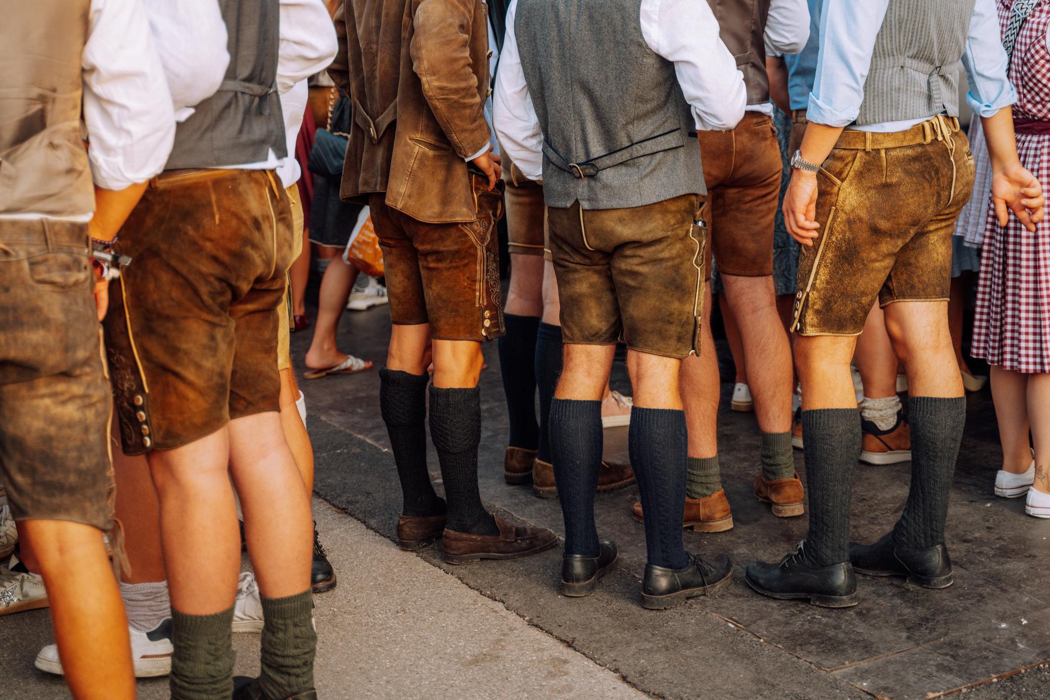 Men’s Oktoberfest Outfit Guide | Traditional Bavarian Style