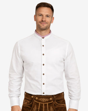 Model wearing classic alpine shirt for men showing front view, white fabric, traditional buttons and Bavarian fit style
